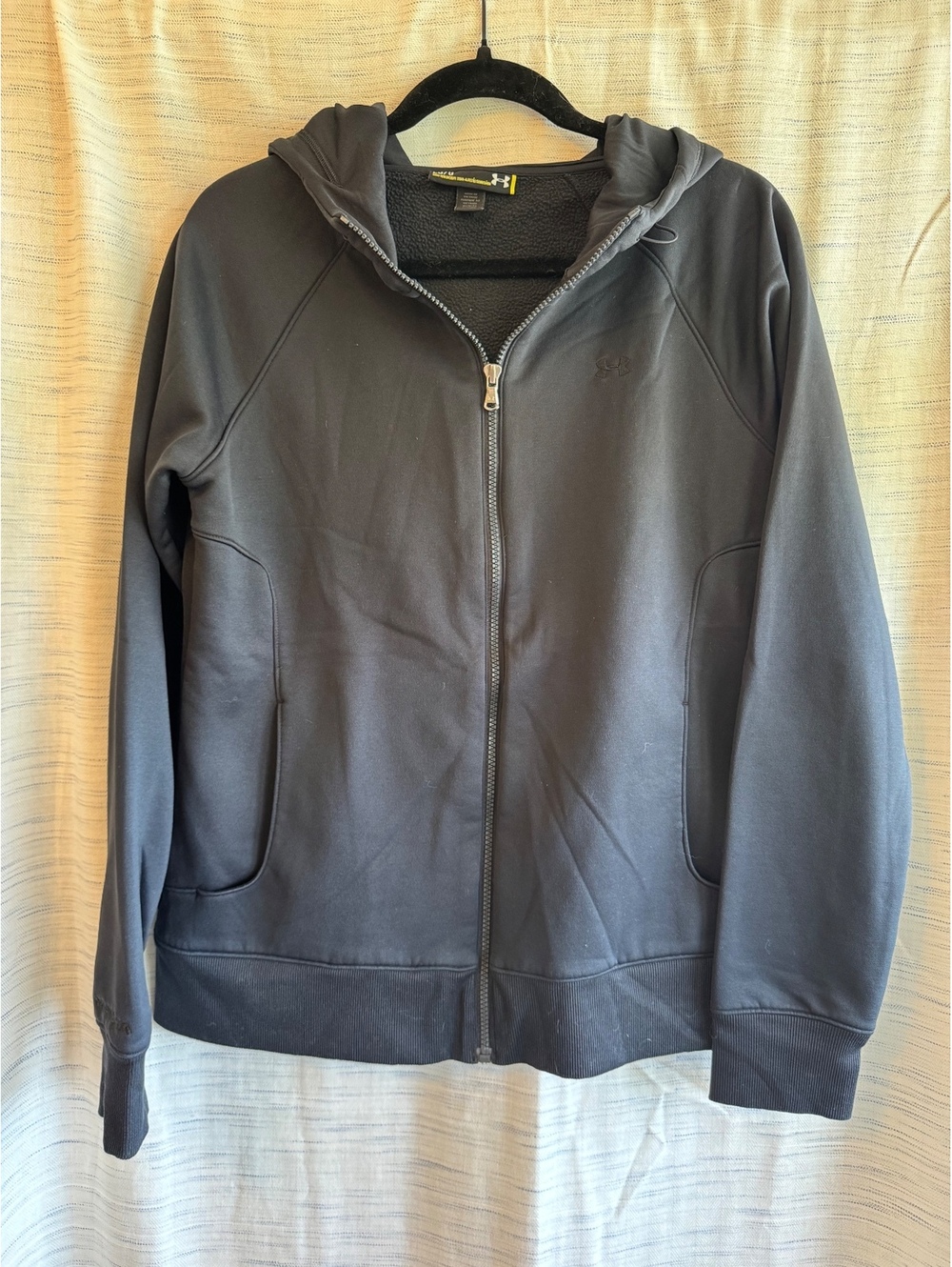 Under Armour Women's Black Full Zip Hoodie LG Fleece Lined